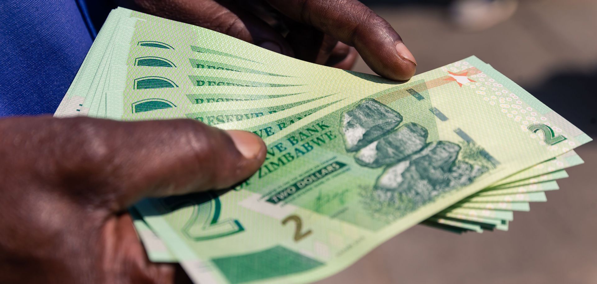 A Deep Dive into The Factors Behind Zimbabwe's Economic Collapse